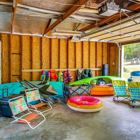 Modern Eckerty Home With Deck On Patoka Lake! Taswell 외부 사진