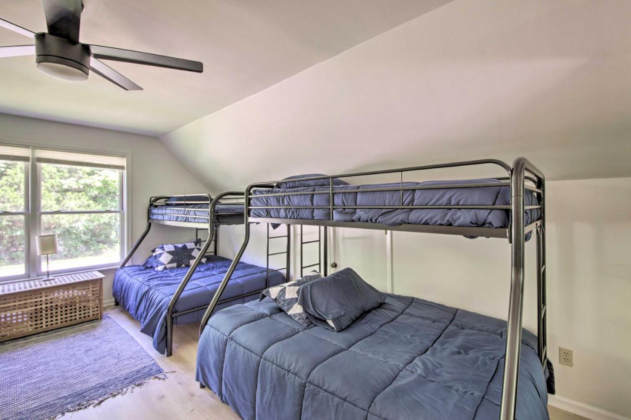Modern Eckerty Home With Deck On Patoka Lake! Taswell 외부 사진